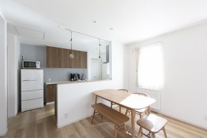 珈琲豆の焙煎を思い切り楽しむため、ミニマムな戸建てを購入。